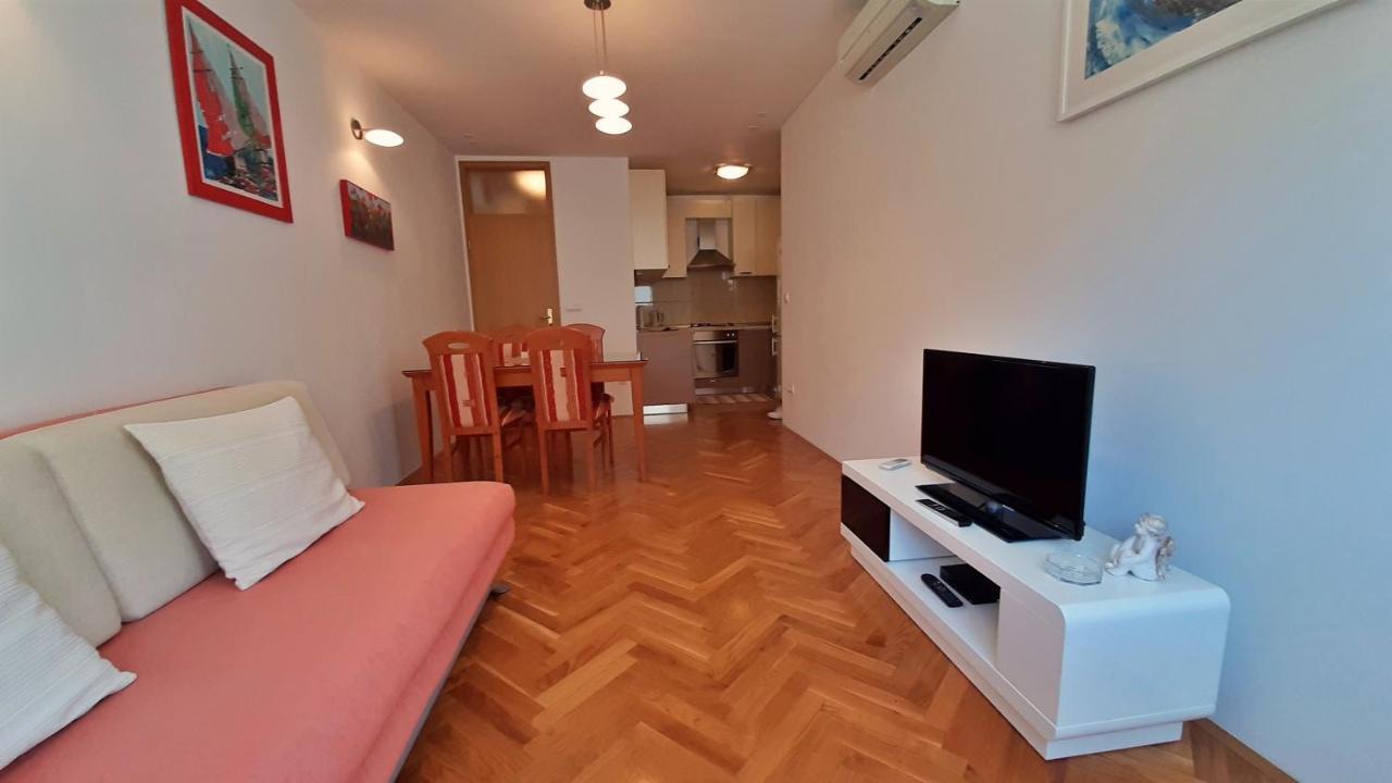Apartment Jen Omiš Dış mekan fotoğraf